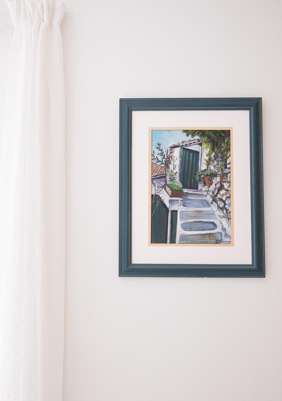 Elegant Apt 50Meters Close Acropolis Atenas Exterior foto